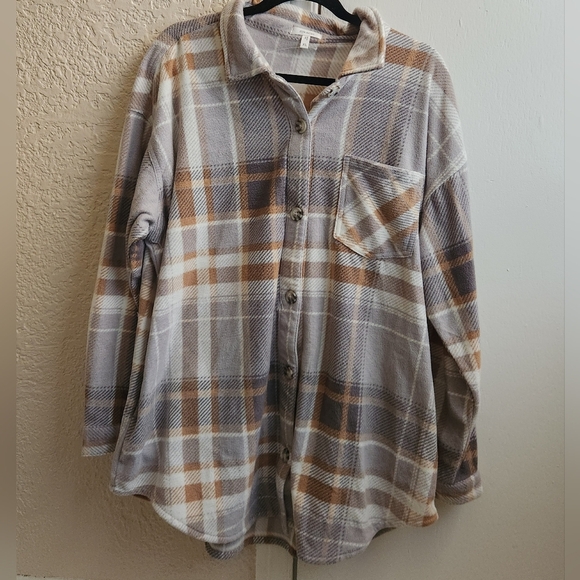 Maurices- Neutral Plaid Shacket - Picture 1 of 7